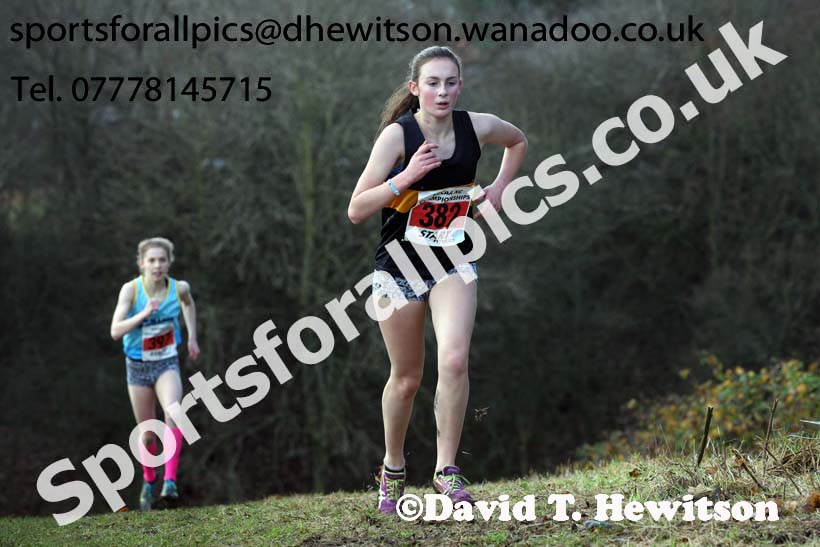 Girls under-15s North Eastern Cross Country, Aykley Heads, Durham. Photo: David T. Hewitson/Sports for All Pics